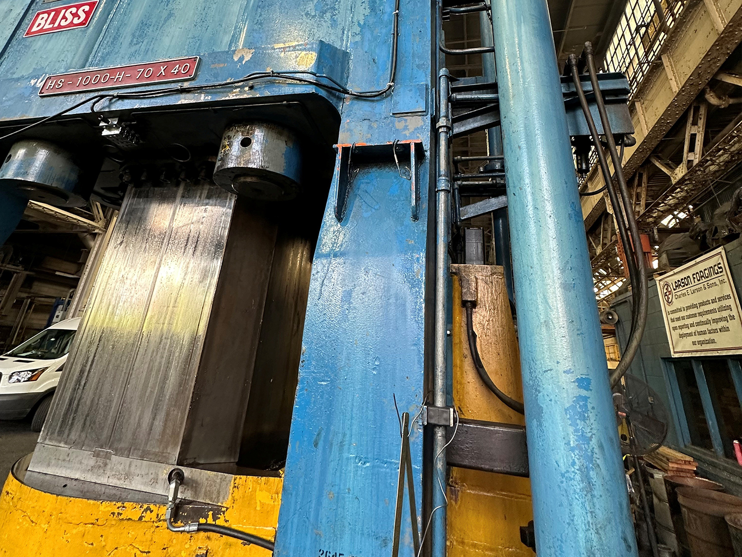 mechanical hydraulic screw press